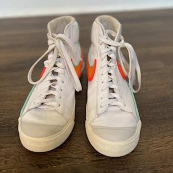 Nike Blazers Mid '77 Infinite "White Kumquat" - Picture 4 of 7